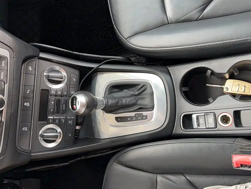 Audi Q3 2013 35 TFSI quattro Technology фото 15