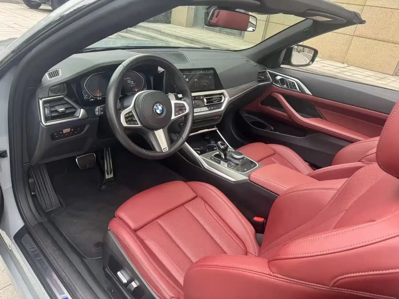 BMW 4 Series 2022 425i Convertible M Sport Shadow Night Package фото 4