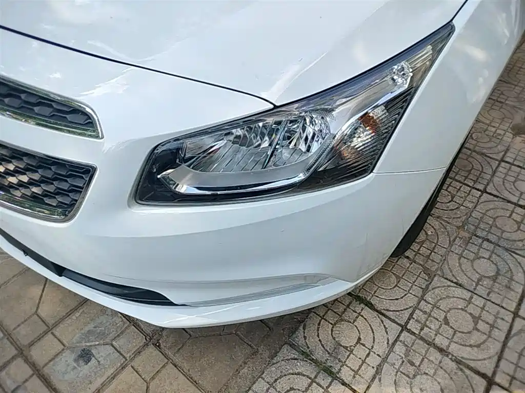 Chevrolet Cruze 2015 1.5L Classic SE AT фото 24