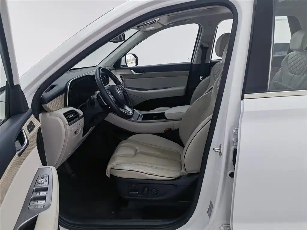 Hyundai Palisade 2021 3.5L Automatic 4WD GLS фото 10