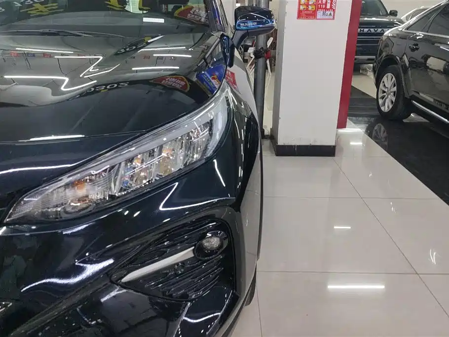 Toyota Wildlander 2022 2.0L CVT AWD Luxury PLUS Edition фото 5