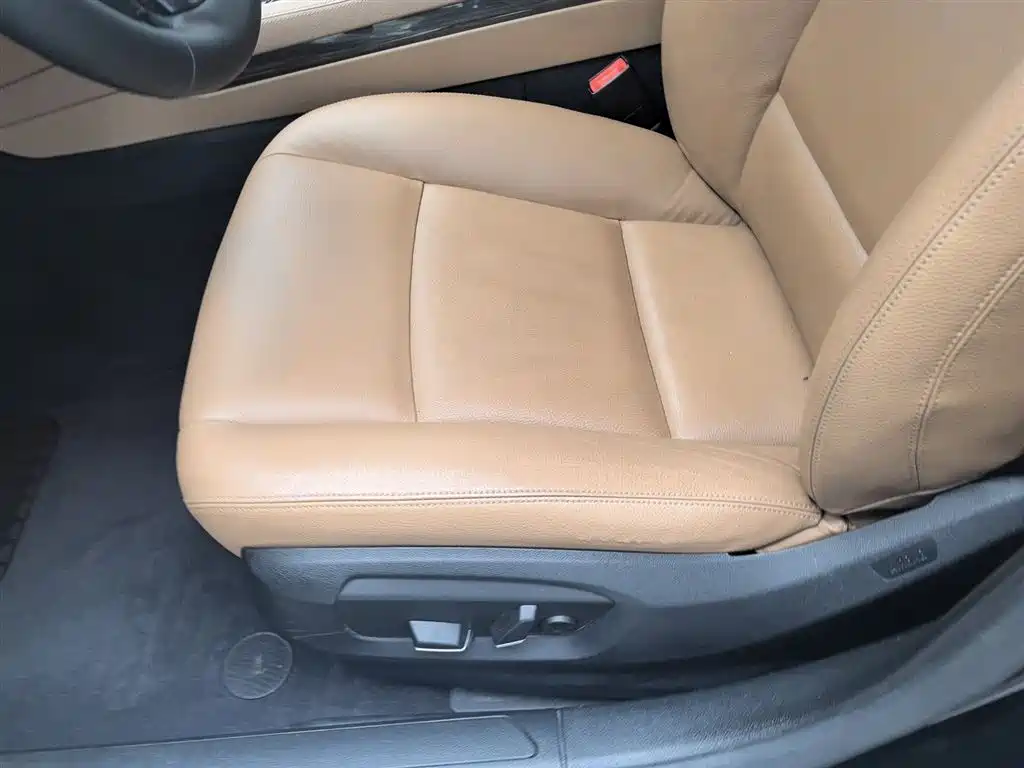 BMW 7 Series 2014 730Li Premium фото 20
