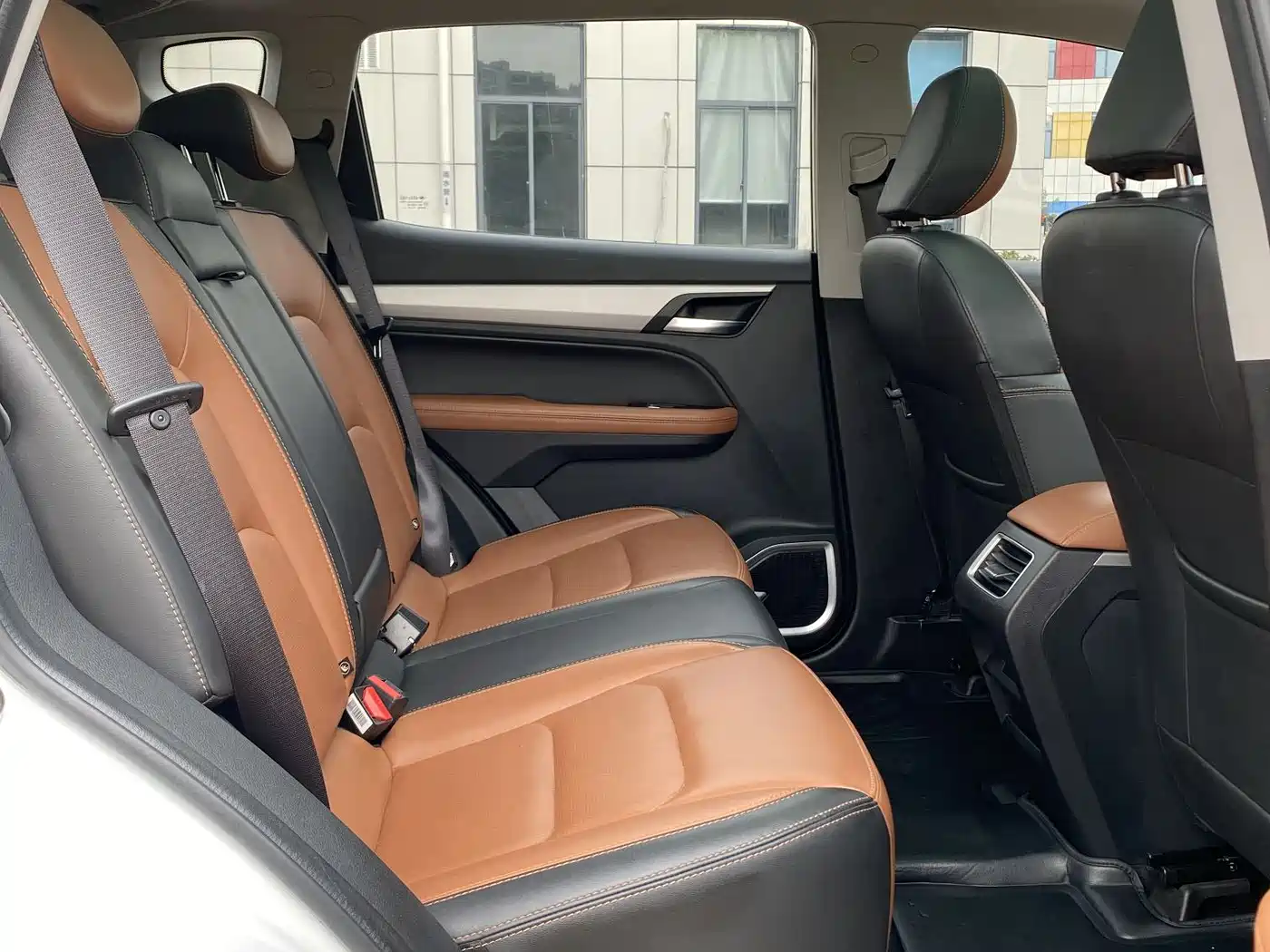 GEELY AUTOMOBILE VISION X6