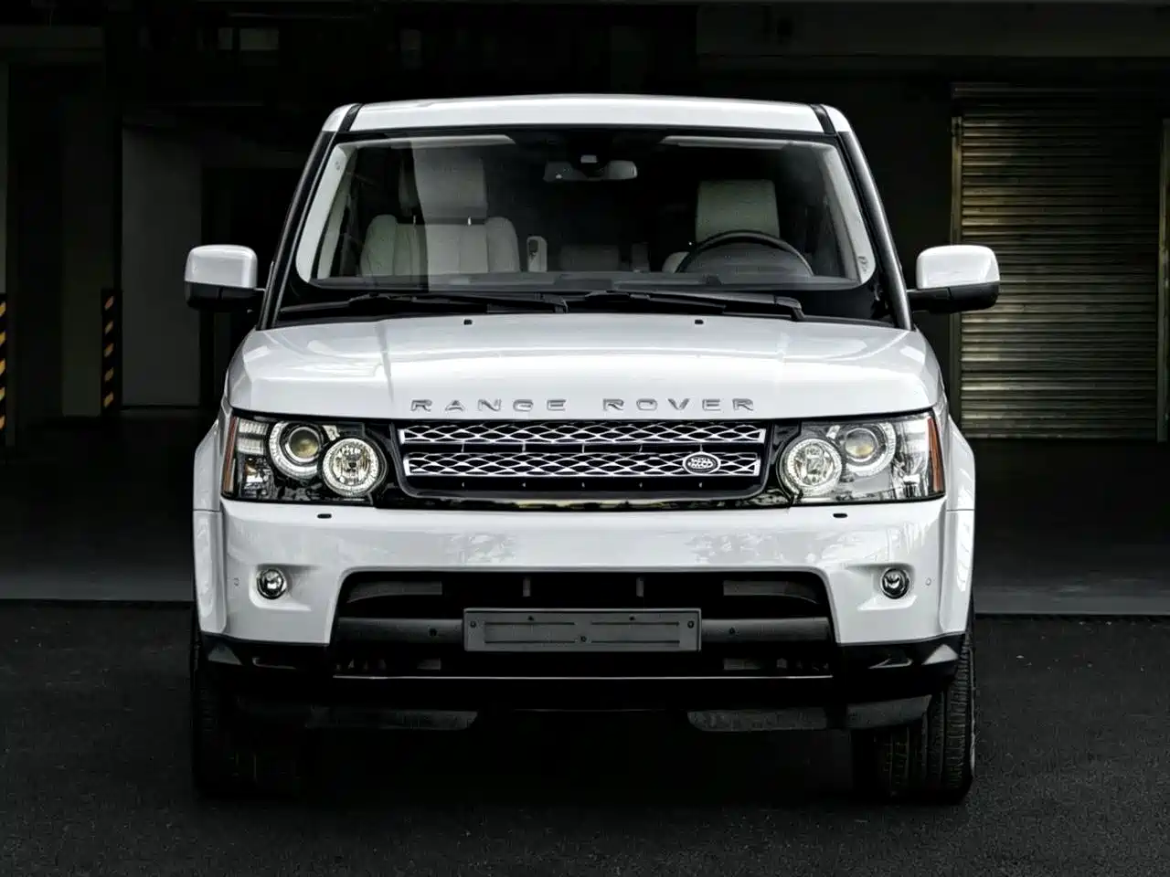 Land Rover Range Rover Sport 2013 2012 5.0 NA V8 HSE