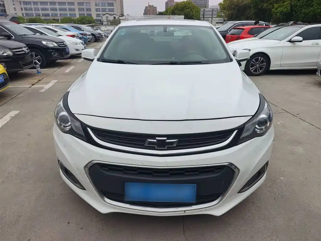 Chevrolet Malibu 2018 530T Automatic Luxury Edition фото 3