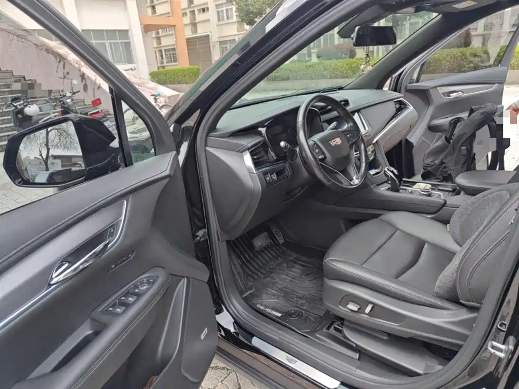 Cadillac XT6 2020 28T 7-Seater Trend Edition фото 14