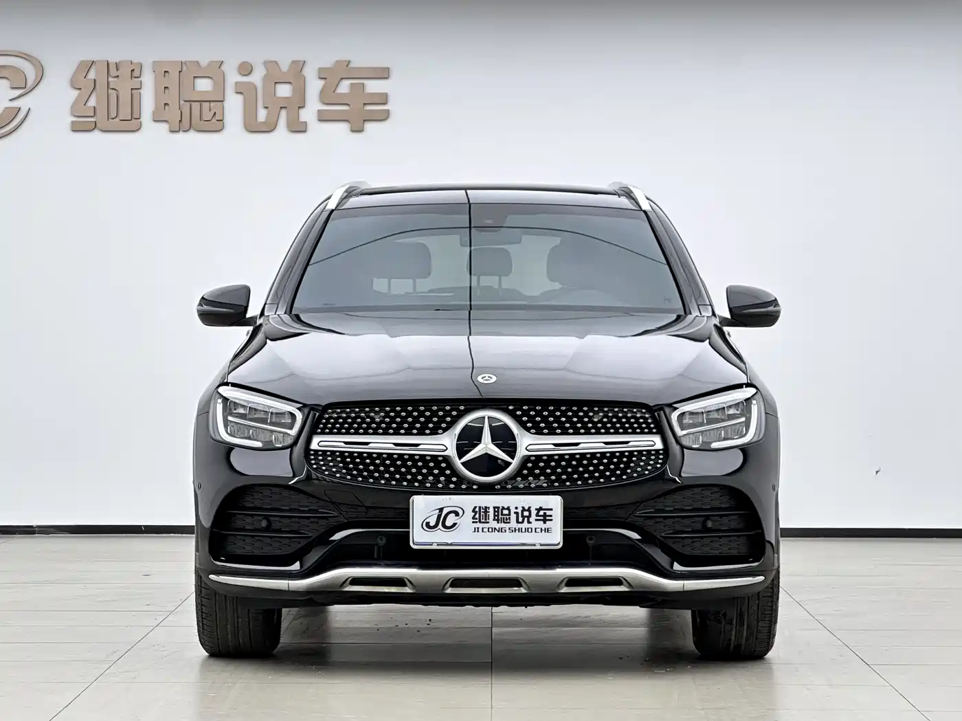 Mercedes-Benz GLC 2022 Facelift GLC 260 L 4MATIC Luxury Model фото 2