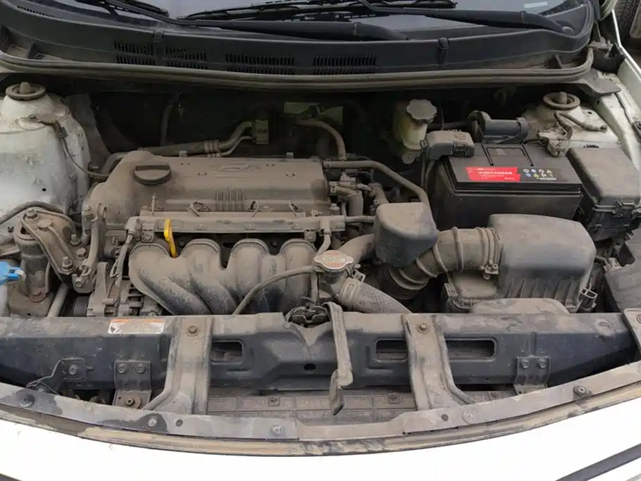 Hyundai Verna 2016 1.4L Manual Fashion GS фото 10