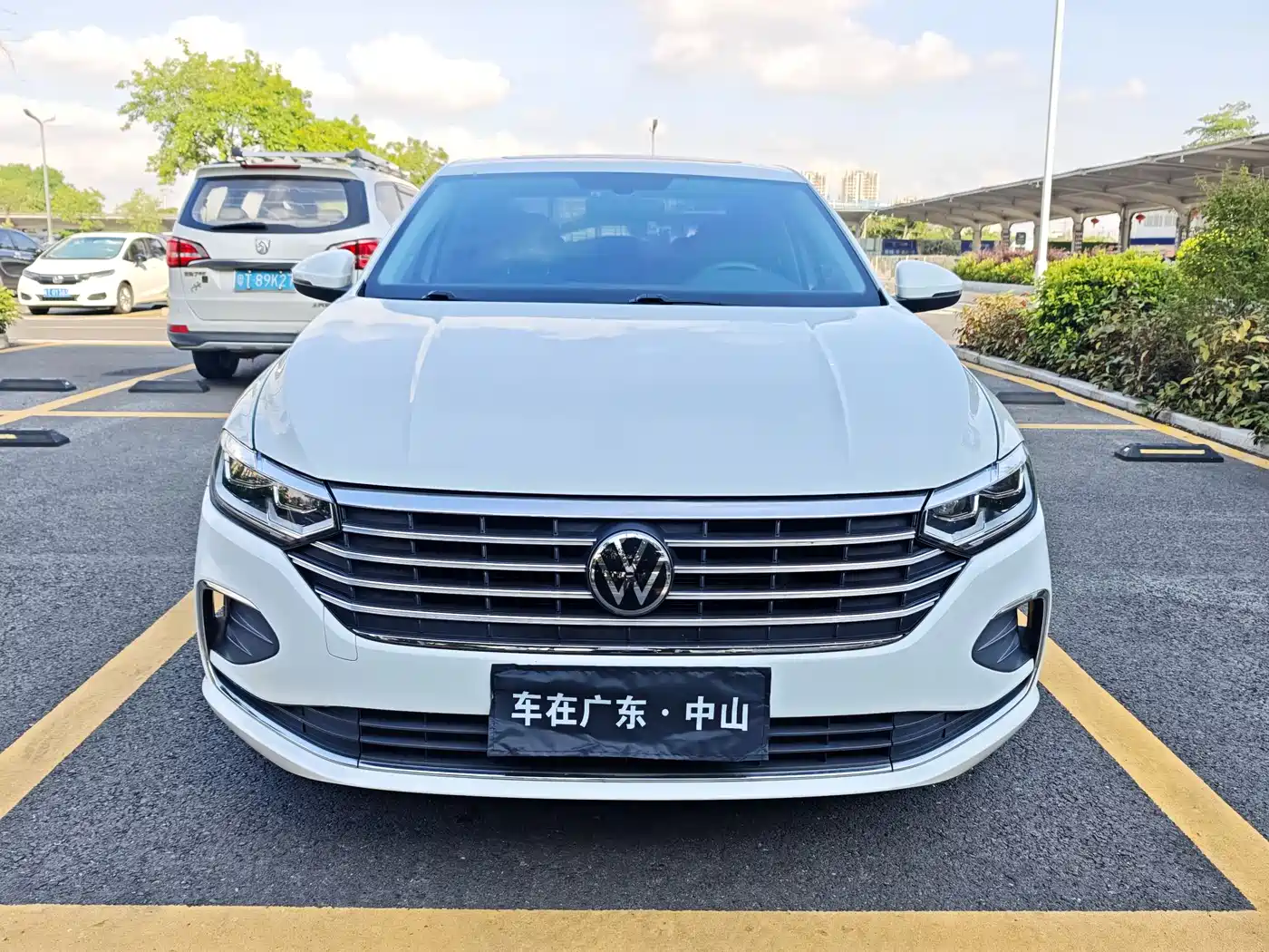 Volkswagen Lavida 2023 280TSI DSG Comfort Edition фото 2