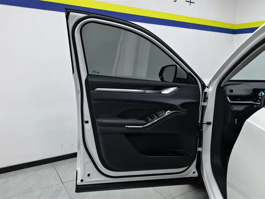 Haval H6 2024 Model 1.5T 2WD Classic Edition фото 7