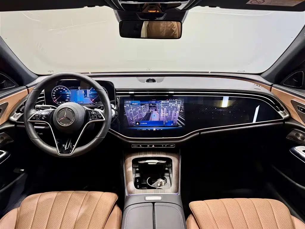Mercedes-Benz E-Class 2024 Model E 300 L Luxury фото 14