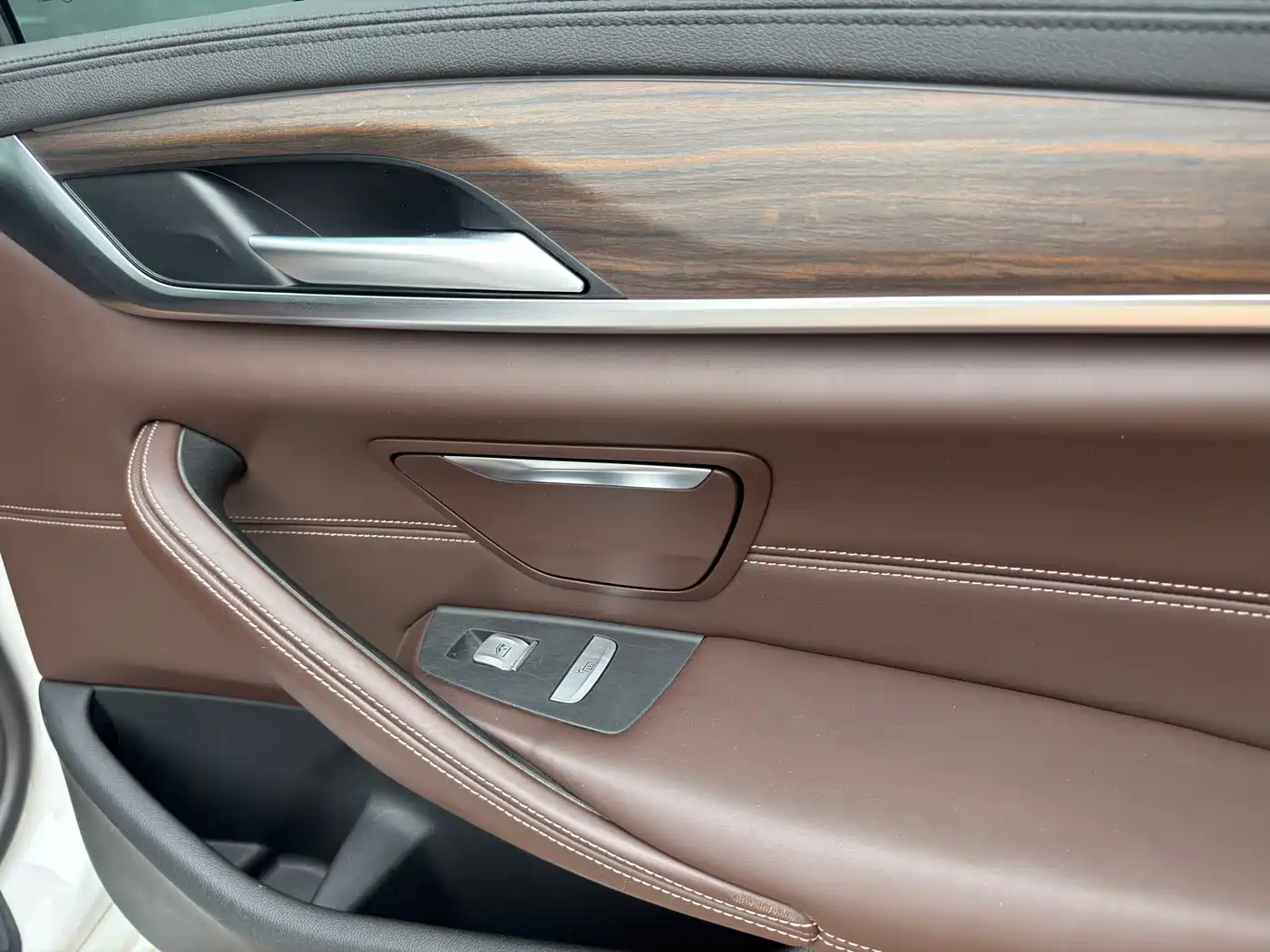 BMW 5 SERIES NEW ENERGY