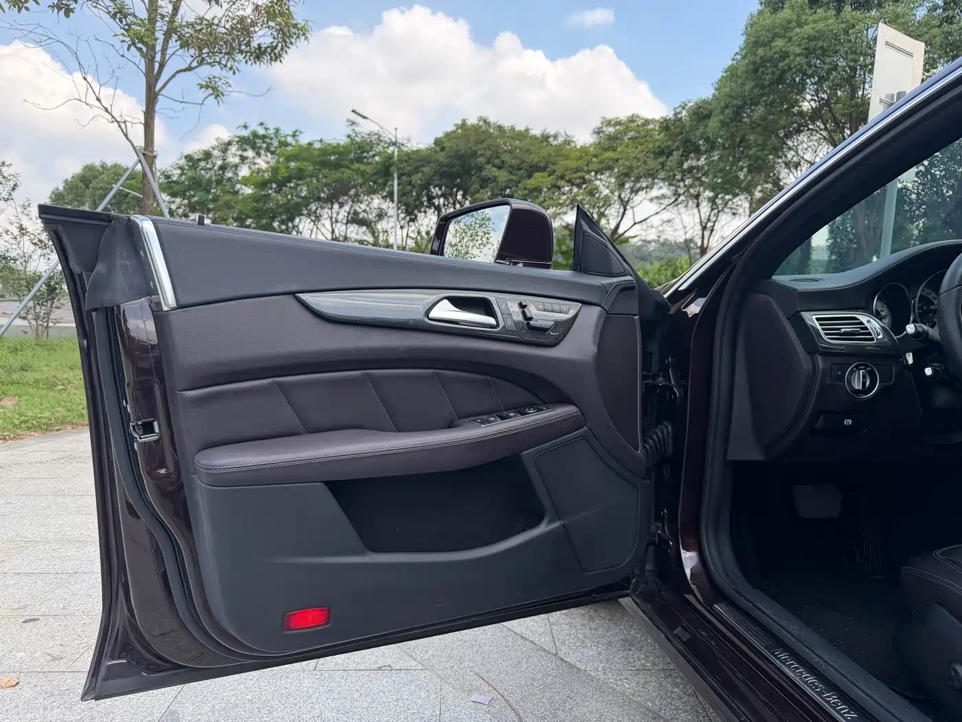 Mercedes-Benz CLS 2012 CLS 300 CGI фото 6