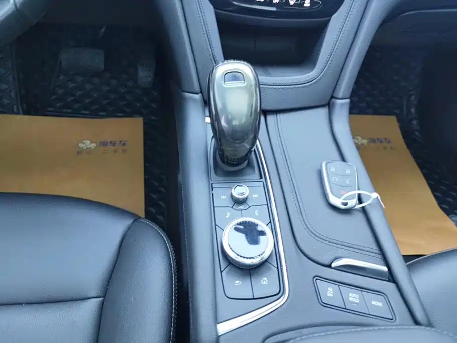 Cadillac XT5 2023 2023 2.0T 2WD Fashion Edition