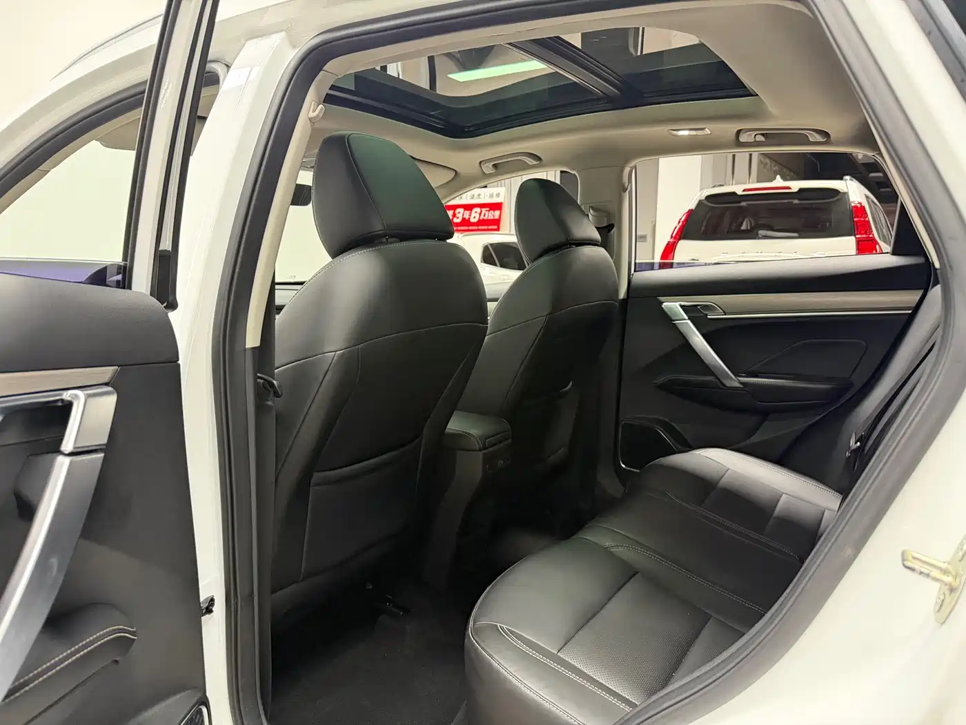 Geely Binyue 2019 2019 260T DCT Knight China V