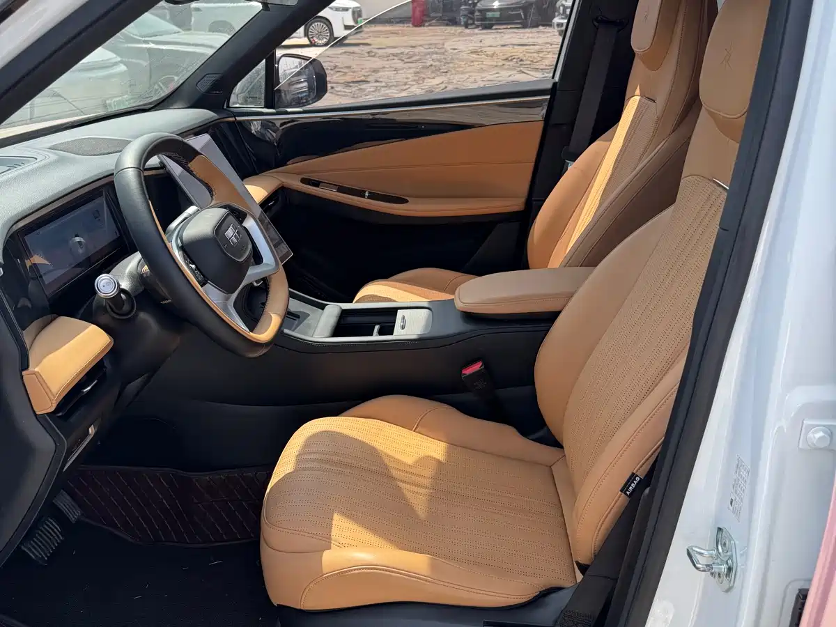 GEELY GALAXY GALAXY L7