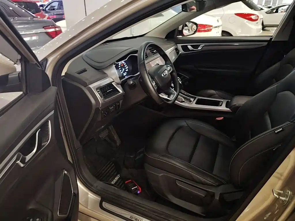 صورة 16 - Geely Emgrand GL