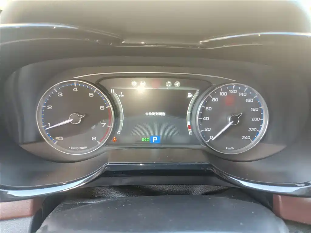 GAC Trumpchi Trumpchi GS8 2017 320T AWD Luxury Smart Connect (7-Seater) фото 4