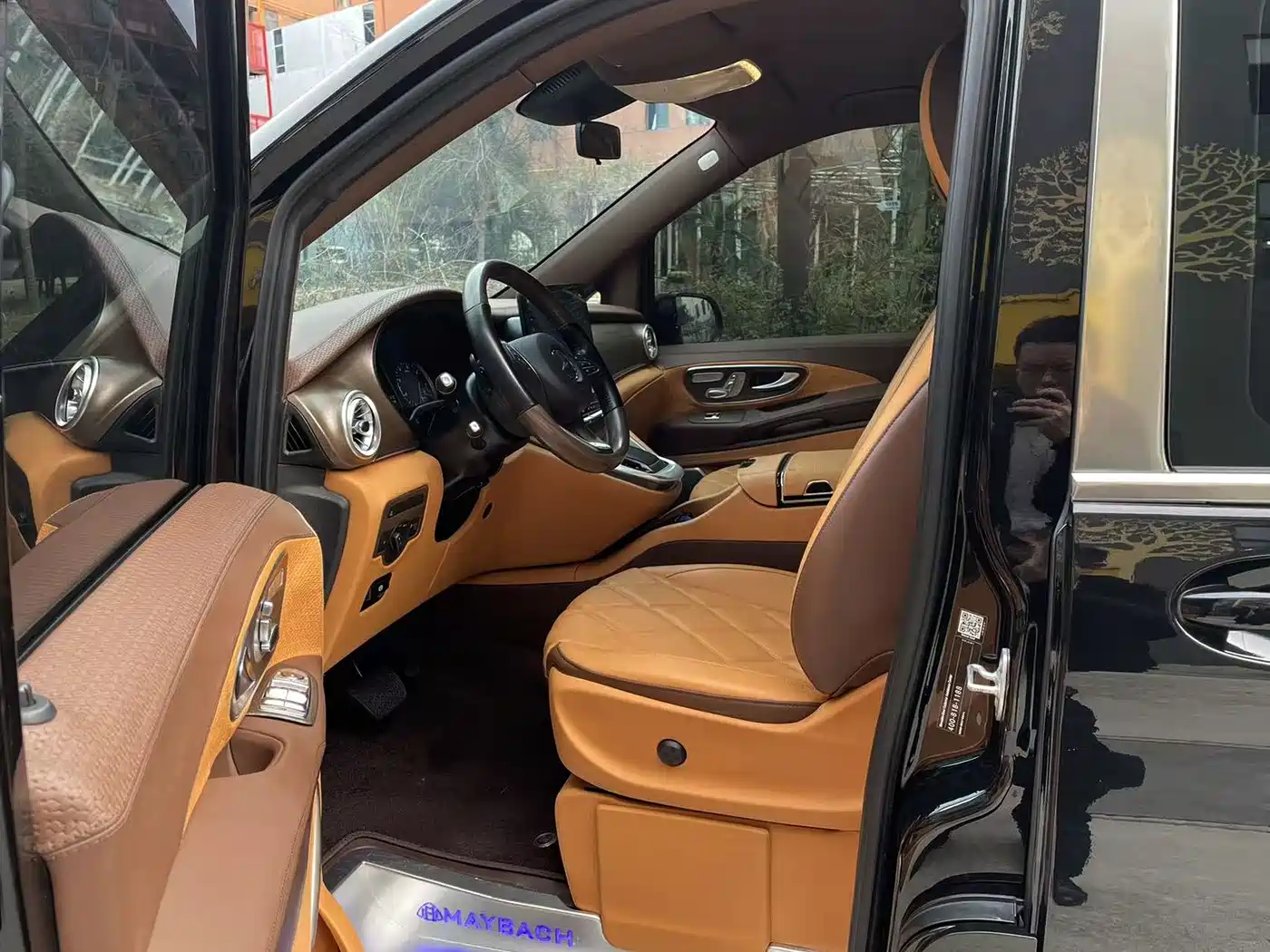 Mercedes-Benz Vito 2023 2.0T Business 7-Seater фото 3