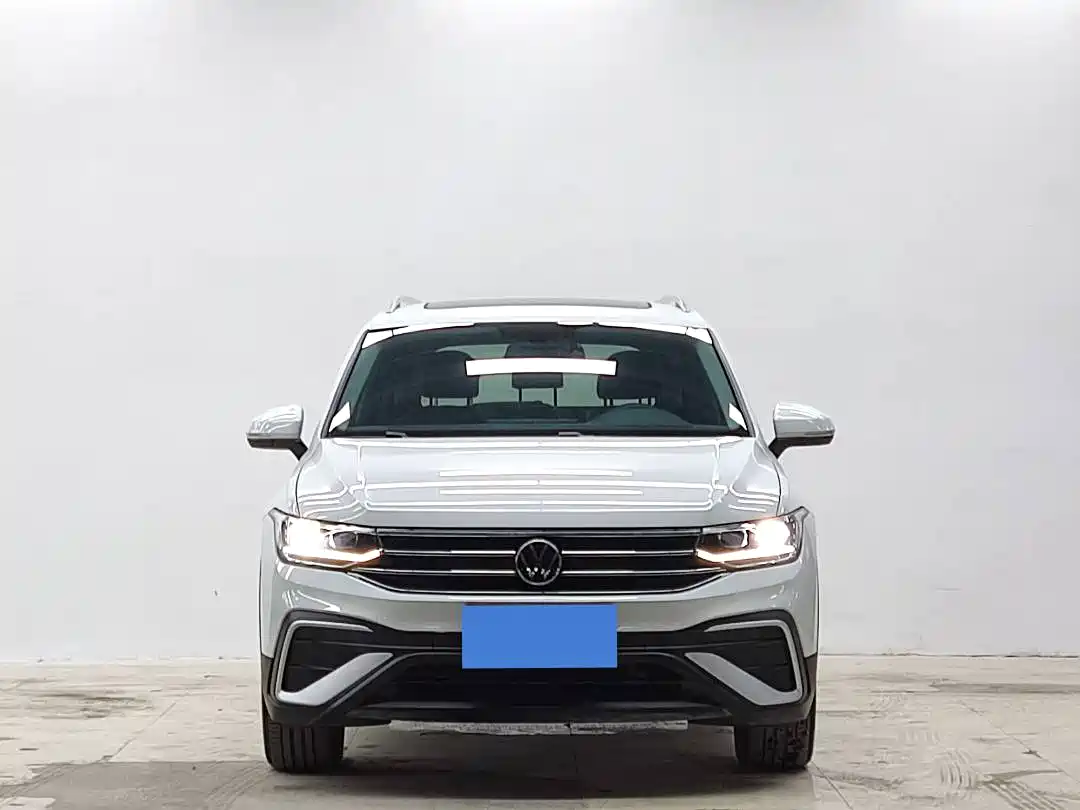 Volkswagen Tiguan L 2023 280TSI 2WD Trend Limited Edition фото 5