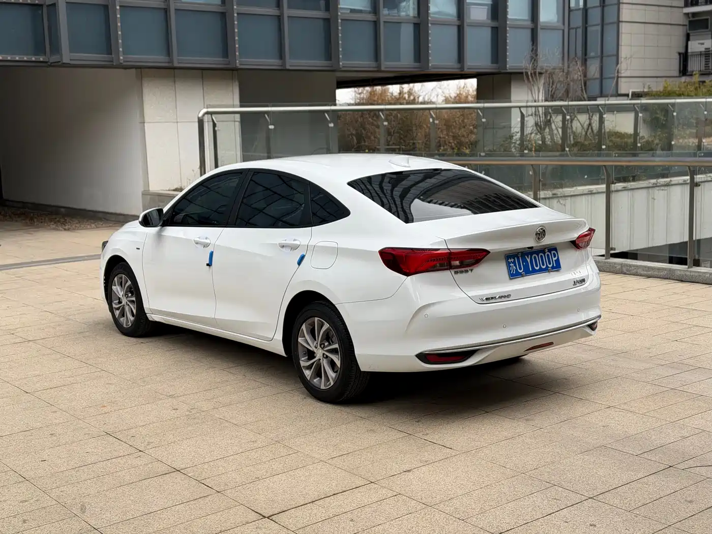 Buick Verano 2023 Pro Joy Edition фото 4