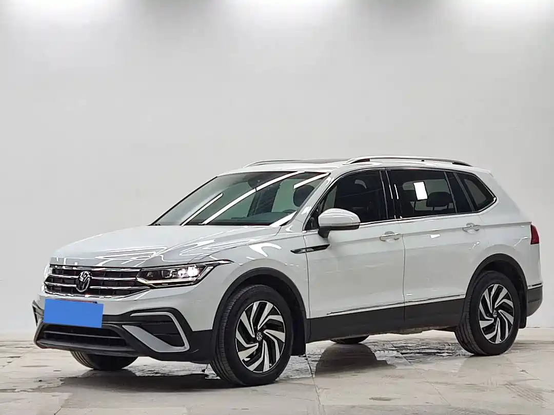 Volkswagen Tiguan L 2023 280TSI 2WD Trend Limited Edition фото 2
