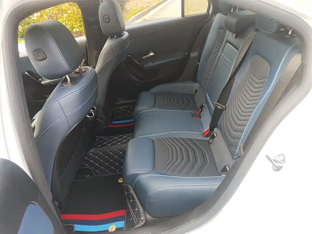 Mercedes-Benz A-Class 2021 A 180 L фото 17