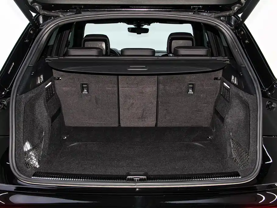 Audi Q5L 2024 Model 45 TFSI Luxury Dynamic фото 33