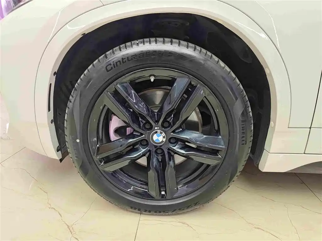 BMW X2 2024 2023 sDrive25i M Sport Shadow Edition
