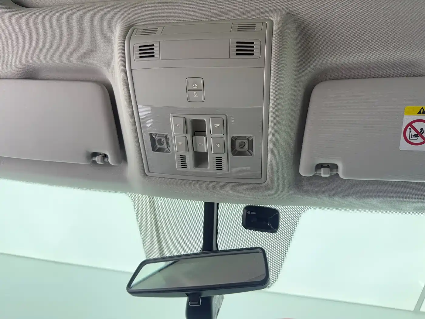 Volkswagen Tharu, миниатюра 17