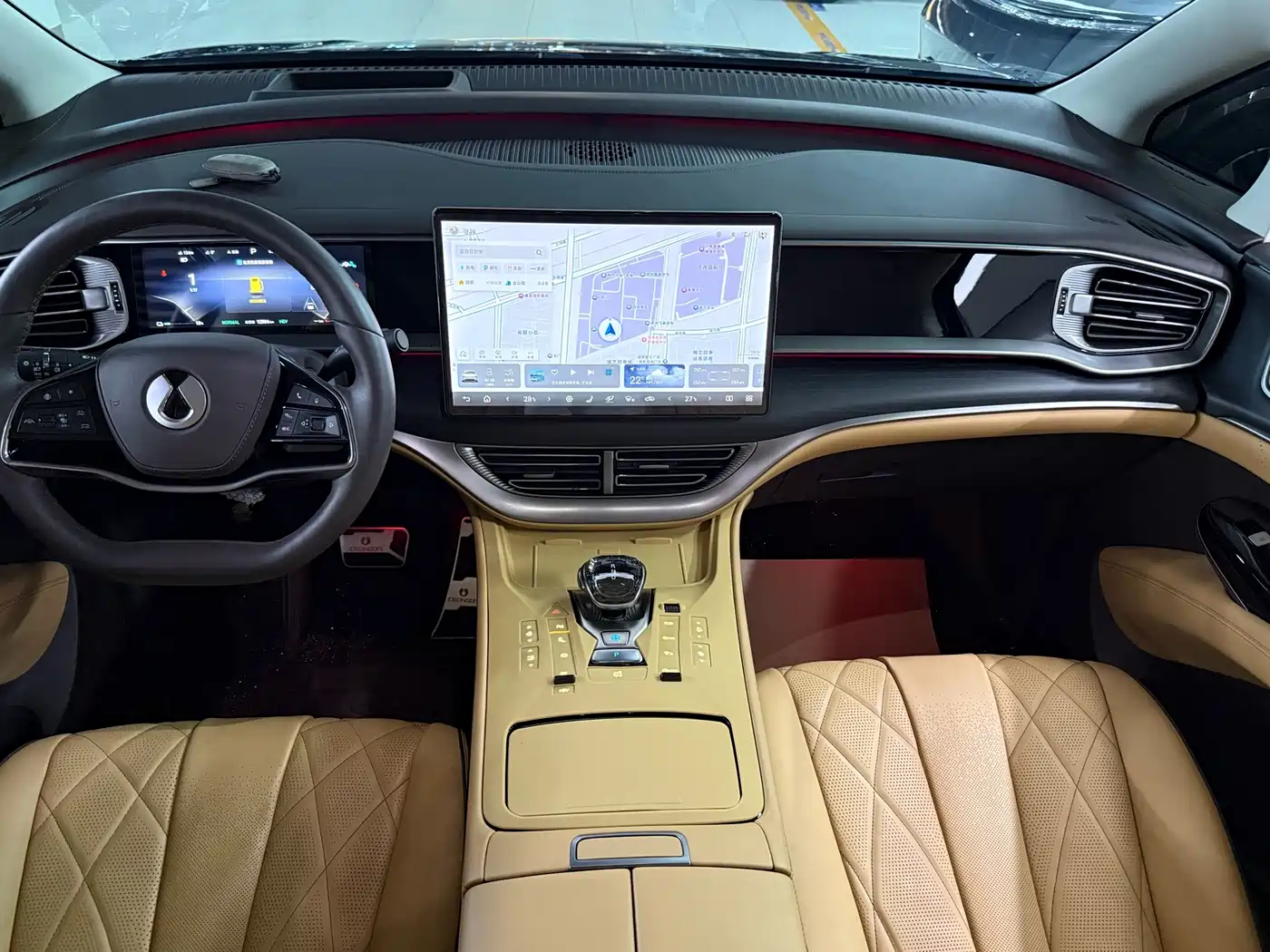 Denza D9 2024 DM-i 980 AWD Prestige фото 10
