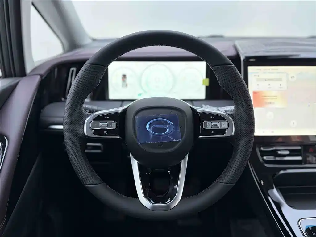 GAC TRUMPCHI TRUMPCHI M8
