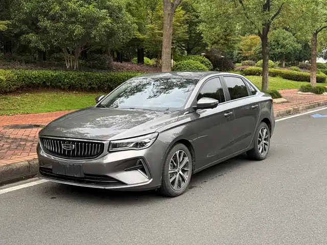Geely Emgrand 1.5L CVT, Премиум, 4-е поколение