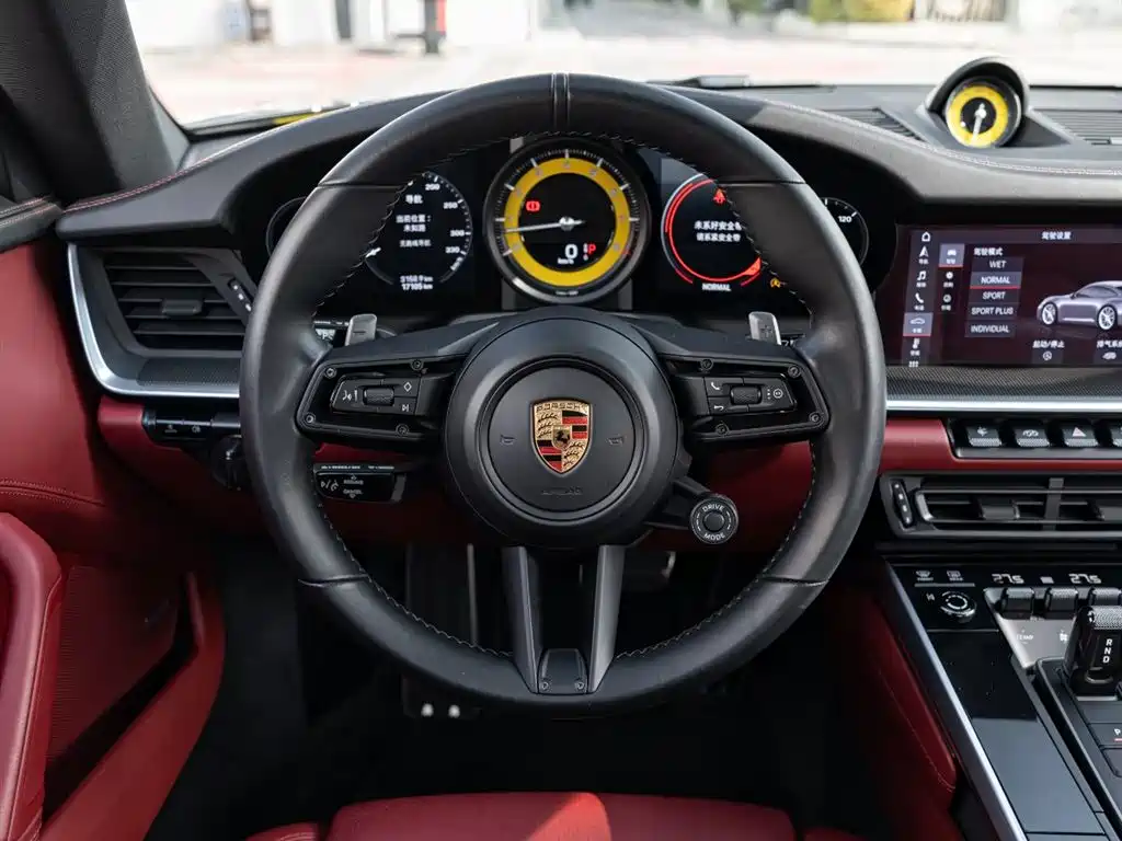 Porsche 911 2022 Carrera 4S 3.0T фото 11