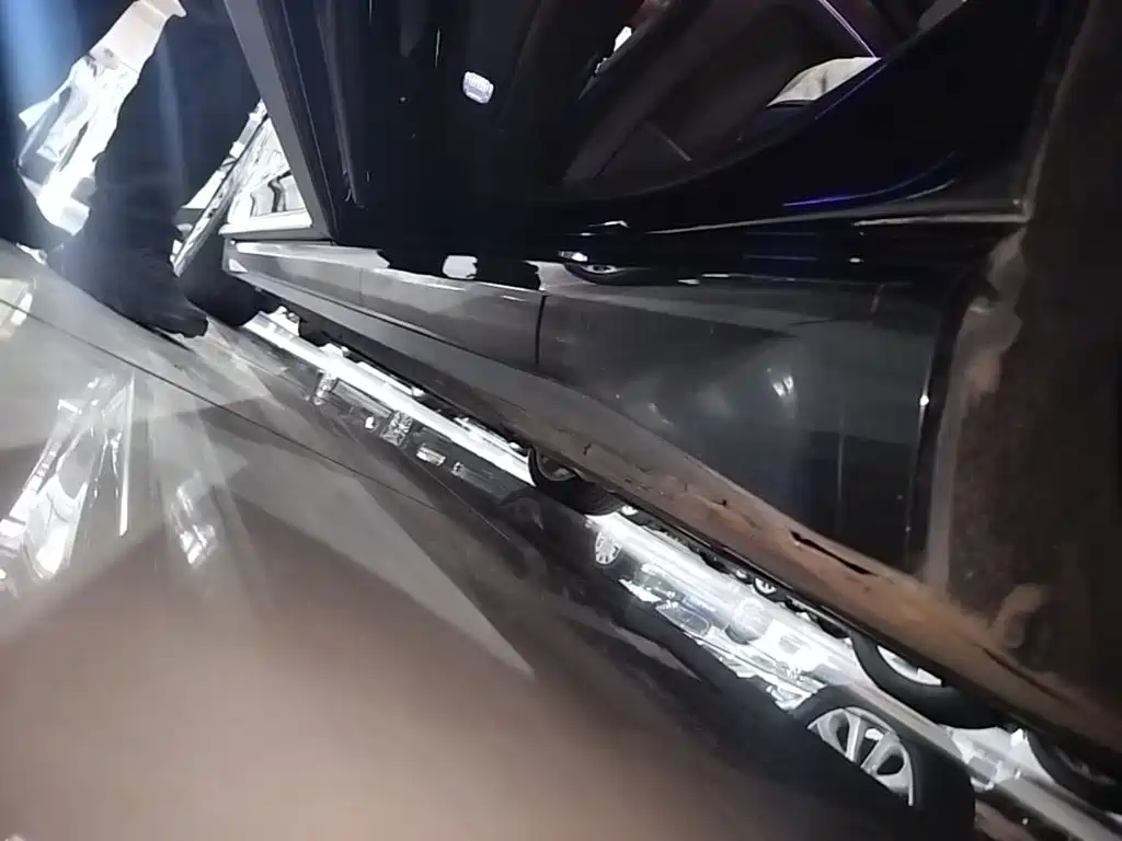 Фото 22 - Audi A8