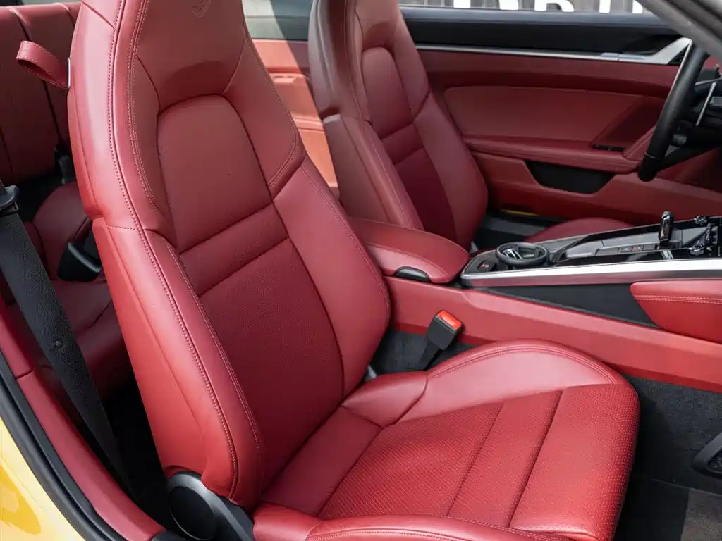 Porsche 911 2022 Carrera 4S 3.0T фото 18