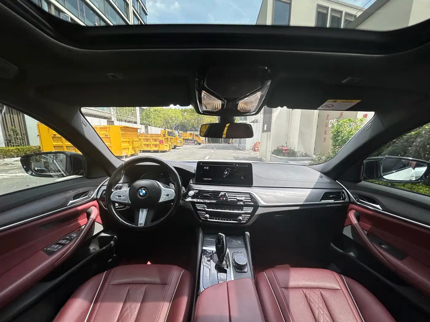 BMW 5 Series 2022 Model Second Facelift 530Li Leading M Sport Package фото 13