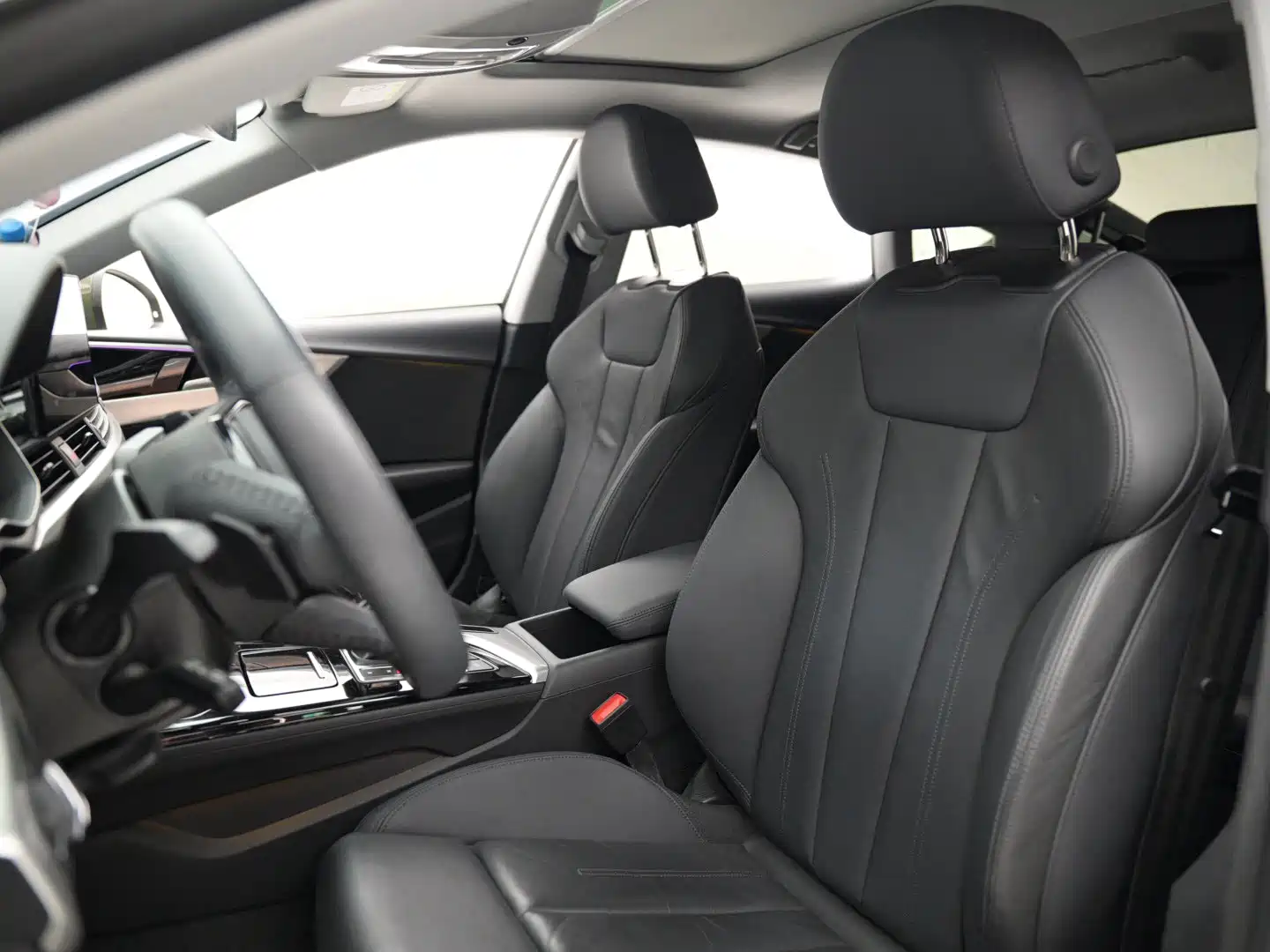 Фото 8 - Audi A5 (Import)