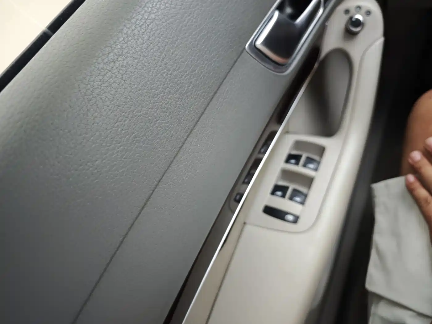 Фото 20 - Audi A6L