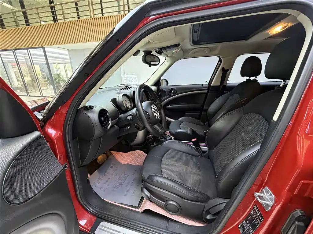 صورة 4 - MINI COUNTRYMAN