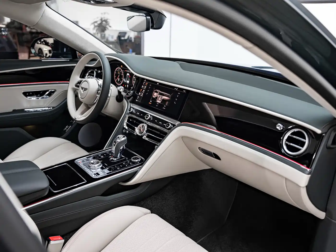 Bentley Flying Spur 2024 2024 4.0T V8 Standard Edition