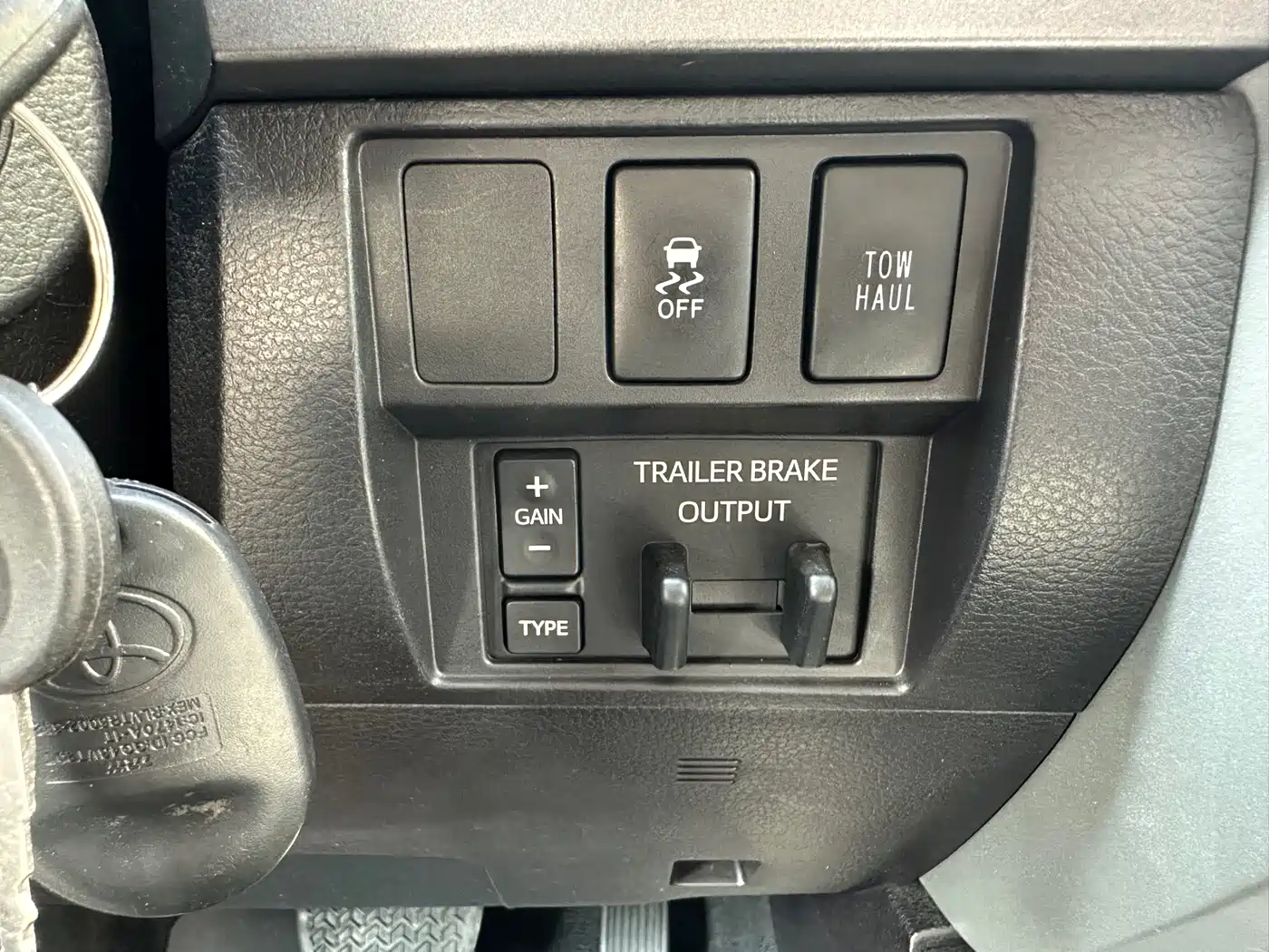 Toyota Tundra 2014 5.7L TRD Pro фото 18
