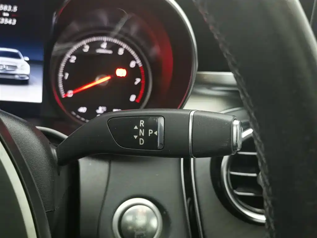 Mercedes-Benz C-Class 2017 Facelift C 200 L Sport Edition фото 13