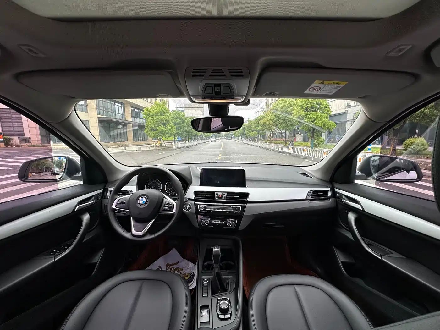 BMW X1 2016 sDrive18Li Fashion Model фото 5