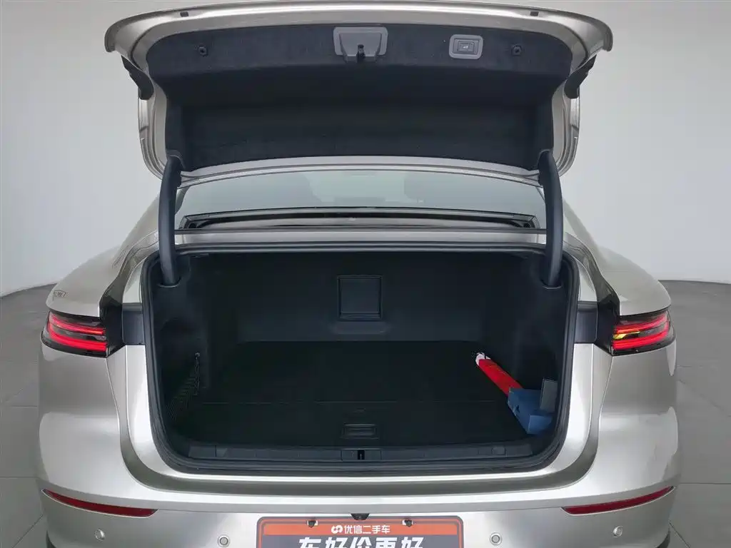 Voyah Auto VOYAH Zhuiguang L 2025 Mid-configuration Model фото 16
