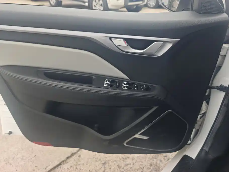 Geely Vision 2020 2019 Upgrade 1.5L CVT Luxury China VI