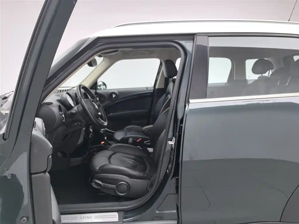 MINI COUNTRYMAN 2011 1.6L COOPER Excitement фото 10