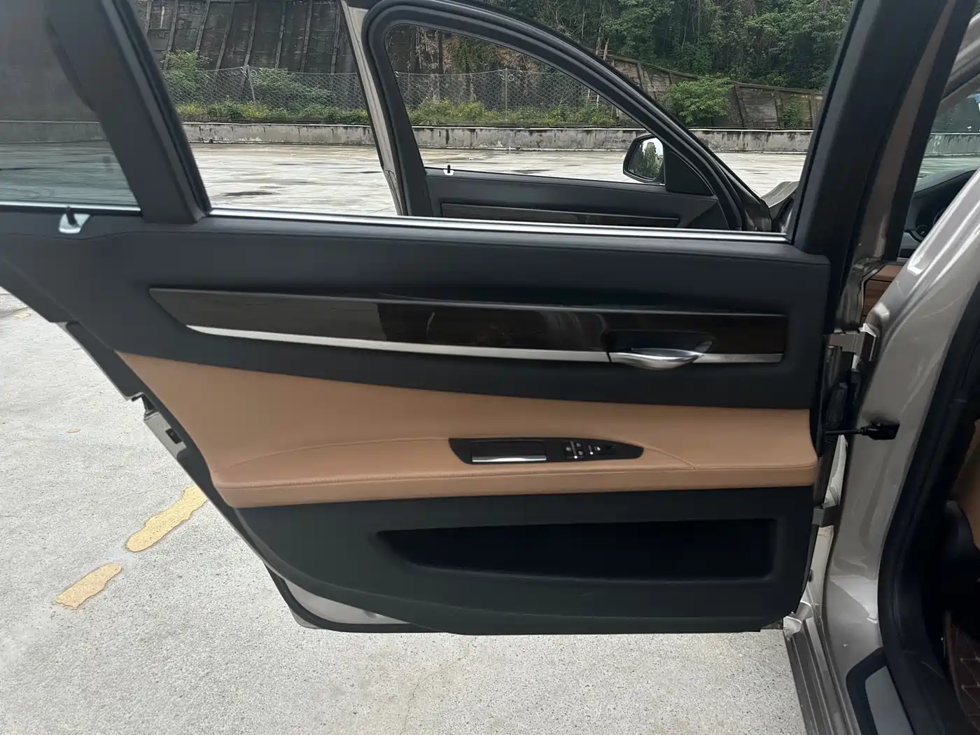BMW 7 Series 2014 730Li Premium фото 14