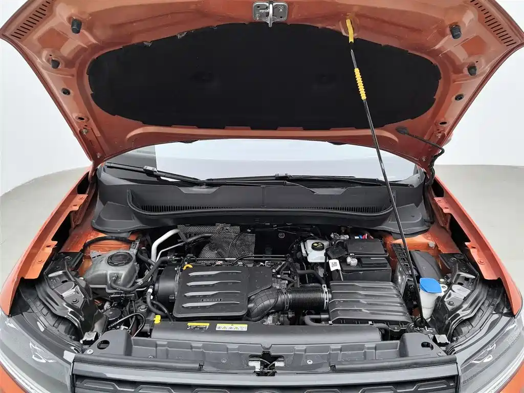 Volkswagen Tanying 2021 1.5L Automatic Smart Connect Edition фото 6