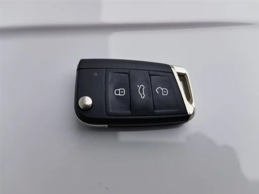 Volkswagen Bora 2019 Facelift 280TSI DSG Luxury China VI фото 19